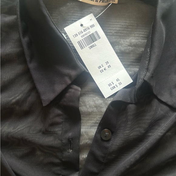 Abercrombie sheer top - size small. NWT. - Picture 2 of 3